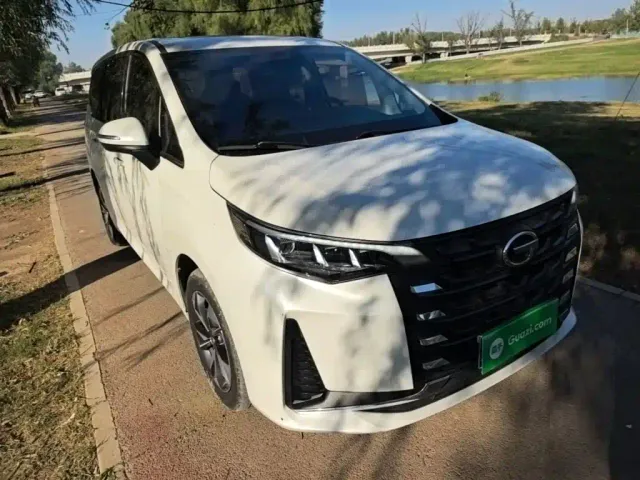 GAC Trumpchi M6 — Фото автомобиля 3