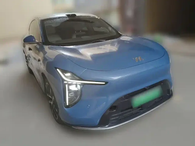IM Motors LS6 — Фото автомобиля 5