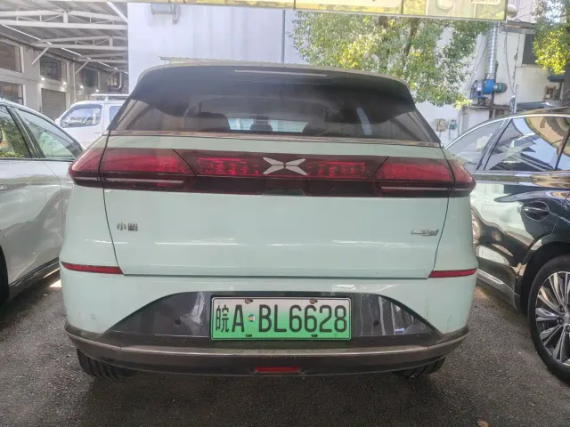 Xpeng G3 — Фото автомобиля 9