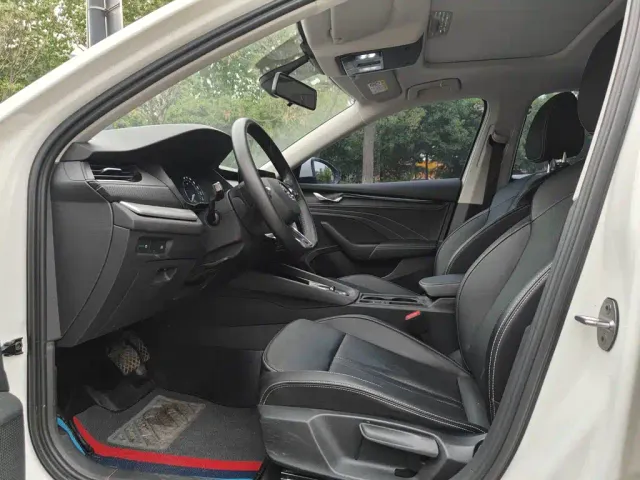 Skoda Octavia — Фото автомобиля 16