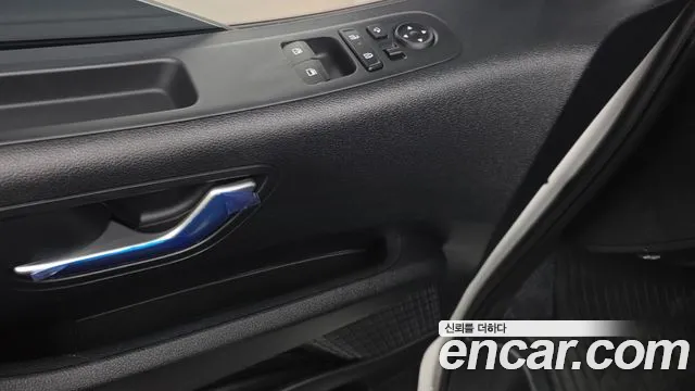 Hyundai Staria — Фото автомобиля 28