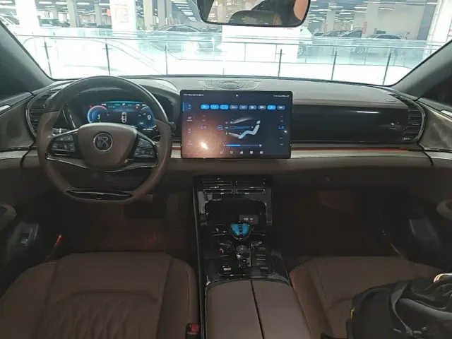 BYD Han — Фото автомобиля 9