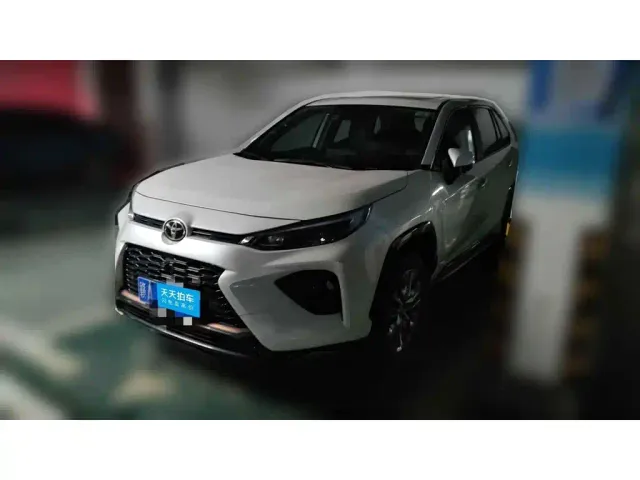 Фотография автомобиля — Toyota Wildlander