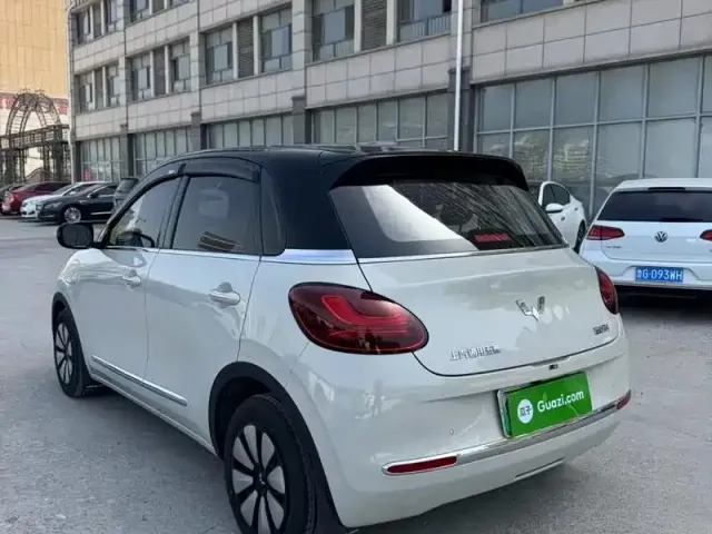 Wuling Bingo — Фото автомобиля 9