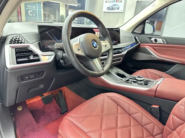 BMW X5 — Фото автомобиля 11