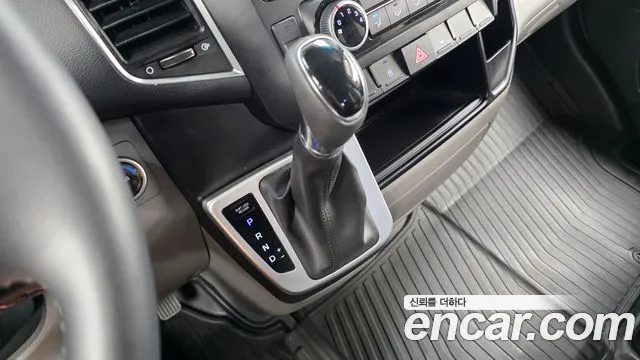 Hyundai Solati Solati 15 мест — Фото автомобиля 9