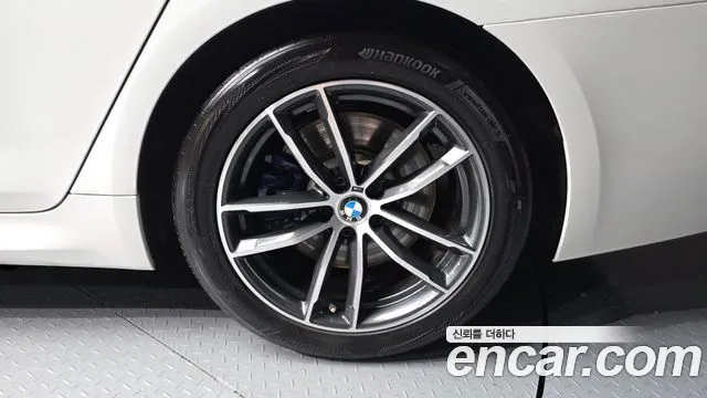 BMW 5-Series 5 серия (G30) 523d xDrive M Sport — Фото автомобиля 5