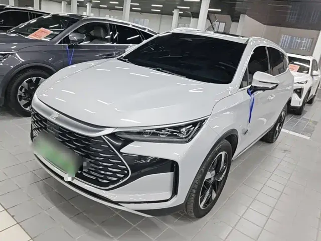 Фотография автомобиля — BYD Tang