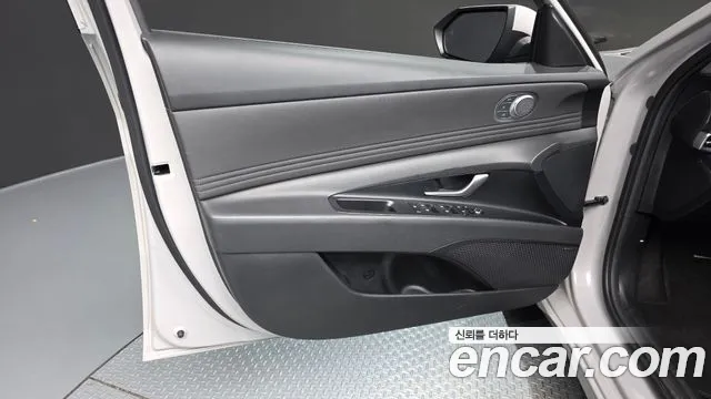 Hyundai Avante — Фото автомобиля 13