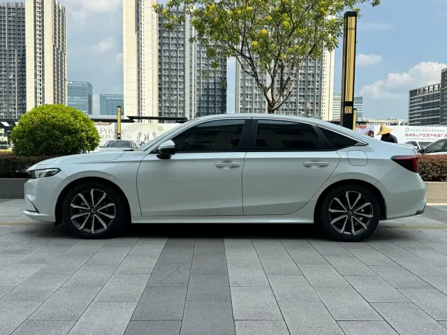 Honda Integra — Фото автомобиля 3