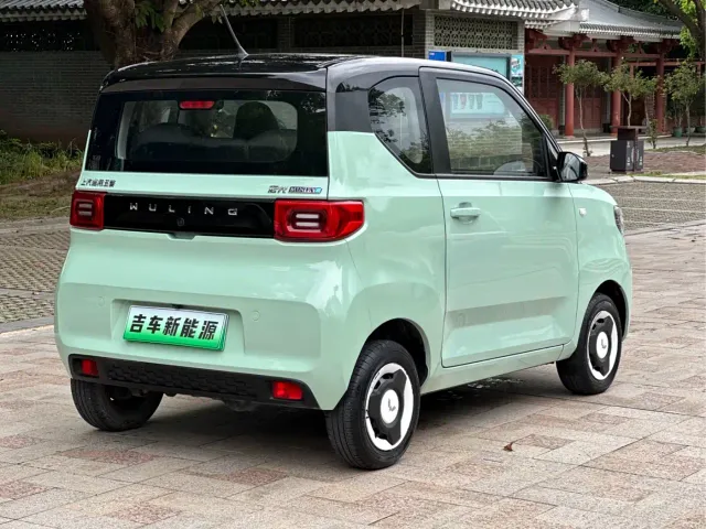Wuling Hongguang Mini EV — Фото автомобиля 5