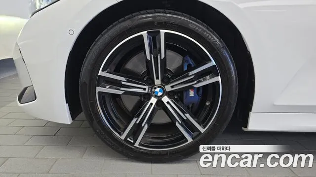 BMW 3 Series — Фото автомобиля 5