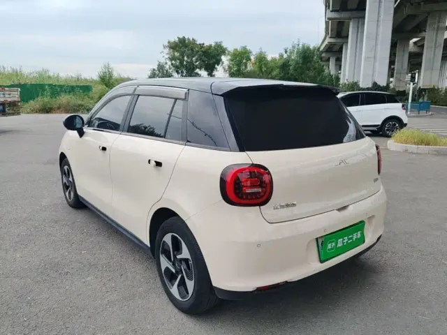 JAC Yiwei 3 — Фото автомобиля 4