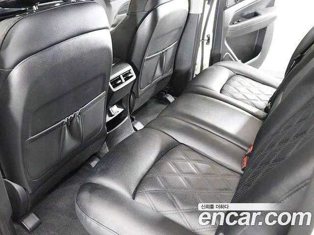 KG_Mobility_Ssangyong Musso — Фото автомобиля 16