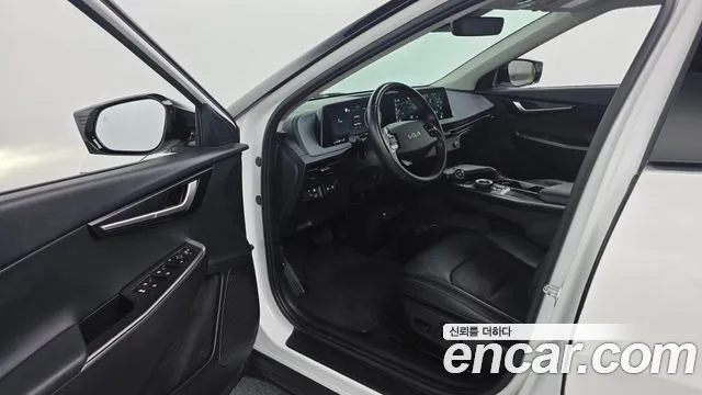 Kia EV6 — Фото автомобиля 15