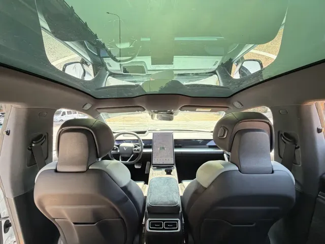 Hozon Nezha S Shooting Brake — Фото автомобиля 8
