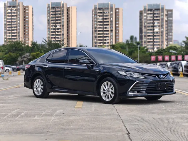 Toyota Camry — Фото автомобиля 5