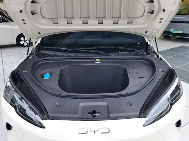 BYD Seal 06 — Фото автомобиля 19