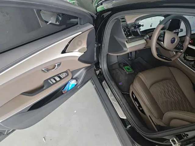 BYD Han — Фото автомобиля 15