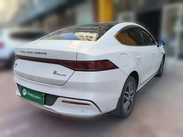 BYD Qin PLUS — Фото автомобиля 4