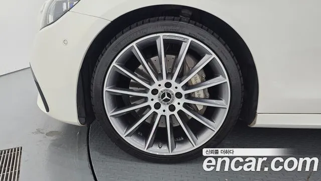 Mercedes-Benz E-Class W213 — Фото автомобиля 5