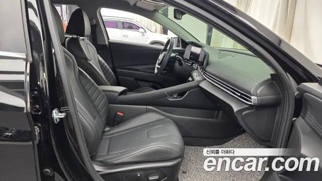 Hyundai Avante — Фото автомобиля 16