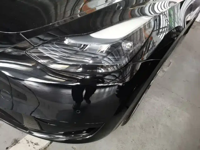 Tesla Model Y — Фото автомобиля 23