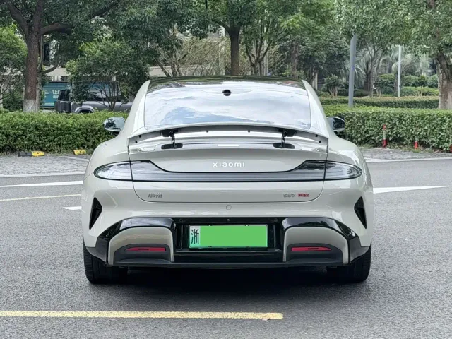 Xiaomi SU7 — Фото автомобиля 22
