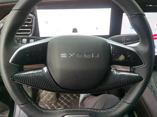 Exeed VX — Фото автомобиля 15