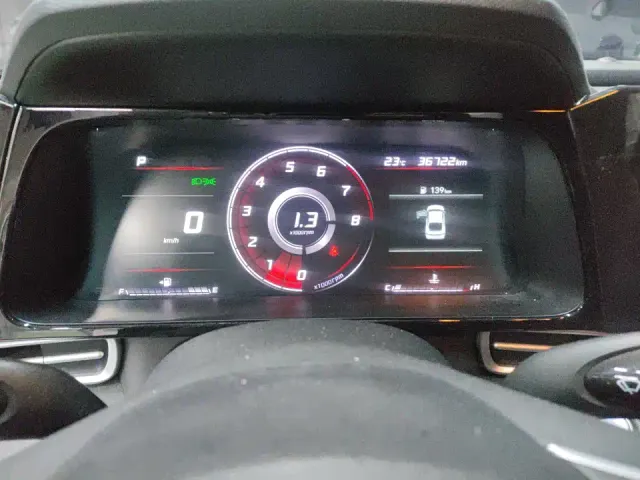 Hyundai Elantra — Фото автомобиля 8