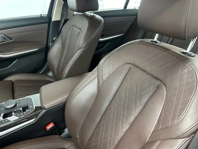 BMW 3 Series — Фото автомобиля 10