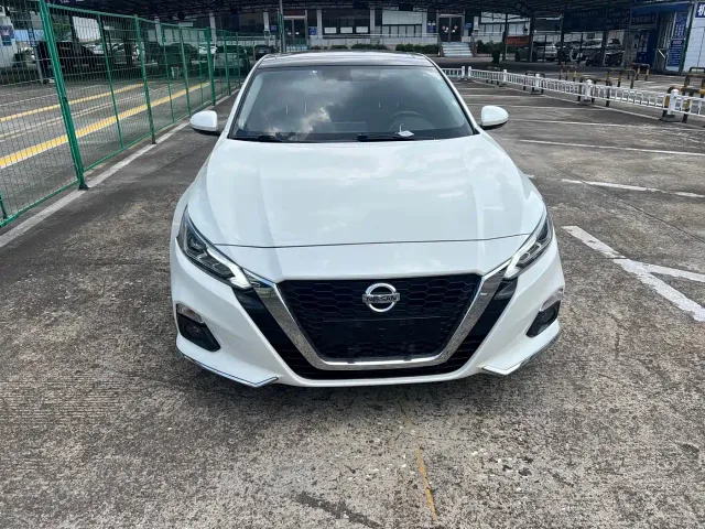 Nissan Teana — Фото автомобиля 2