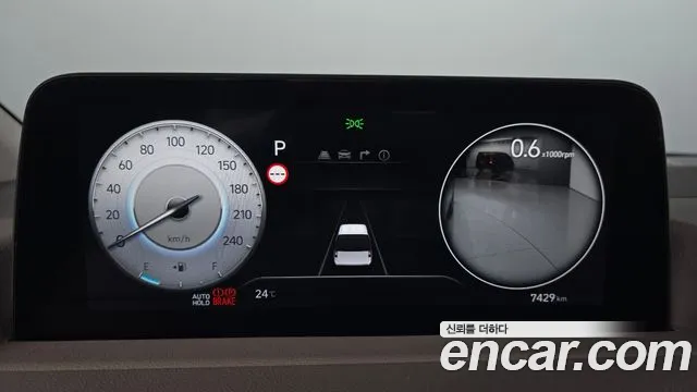 Hyundai Staria Staria L3.5 Lounge 7 мест — Фото автомобиля 8