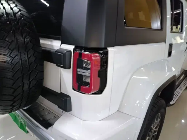 BAIC BJ40 — Фото автомобиля 7