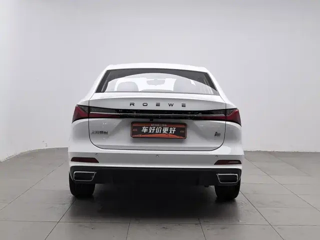 Roewe i5 — Фото автомобиля 4