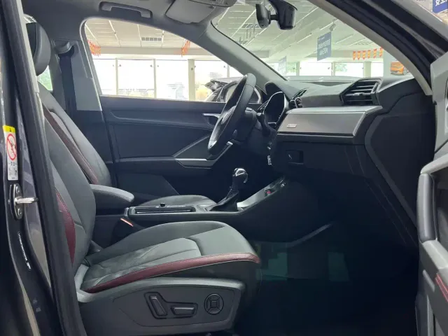 Audi Q3 — Фото автомобиля 18