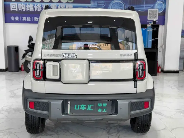 Baojun Yep — Фото автомобиля 8