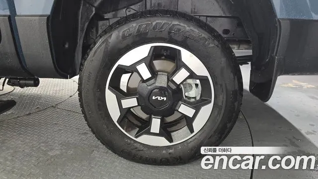 Kia Tasman Tasman 2.5T Бензин 4WD — Фото автомобиля 21