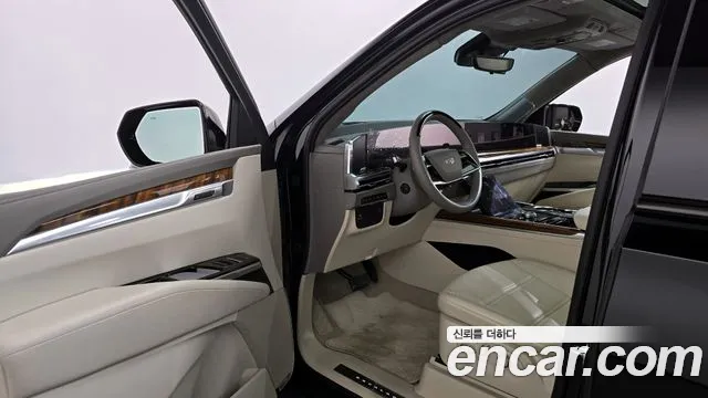 Cadillac Escalade Generation 5 — Фото автомобиля 10
