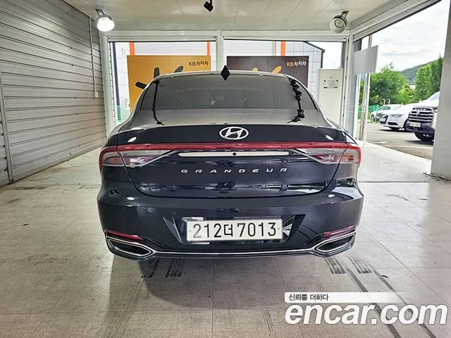 Hyundai Grandeur Новый Grandeur IG — Фото автомобиля 4