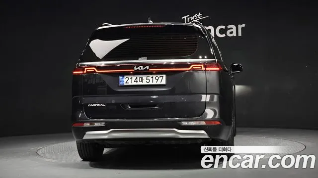 Kia Canival Carnival 4 поколение Дизель 7 мест Outdoor — Фото автомобиля 4
