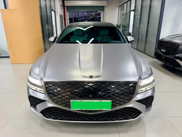 Genesis Pure Electric G80 — Фото автомобиля 2