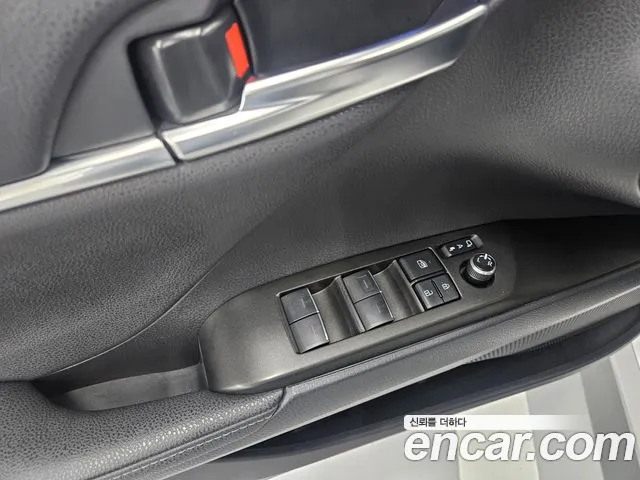 Toyota Camry XV70 — Фото автомобиля 13