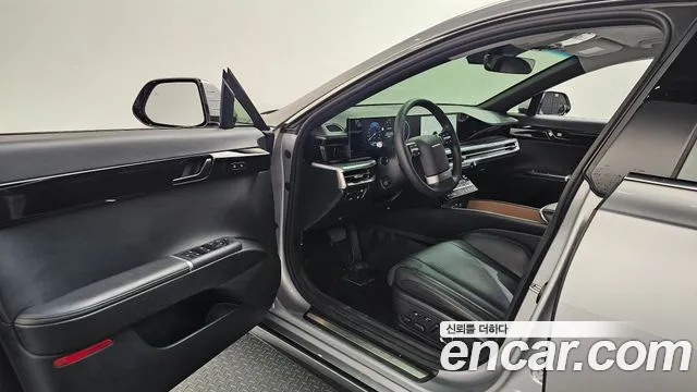 Hyundai Grandeur GN7 — Фото автомобиля 15