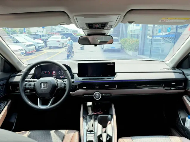 Honda Inspire — Фото автомобиля 4