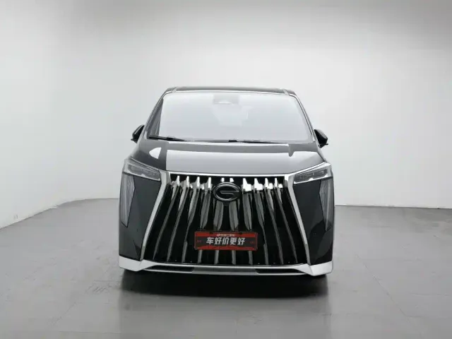 GAC Trumpchi M8 — Фото автомобиля 3