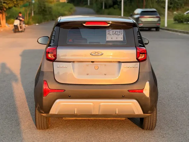 Chery eQ1 — Фото автомобиля 13