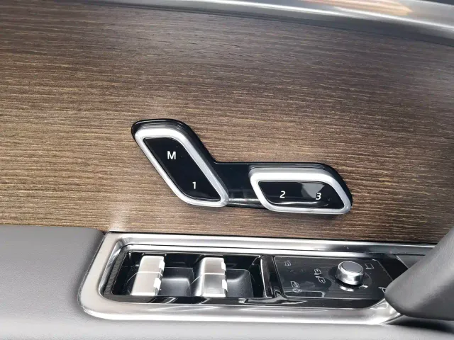 Land Rover Range Rover — Фото автомобиля 16