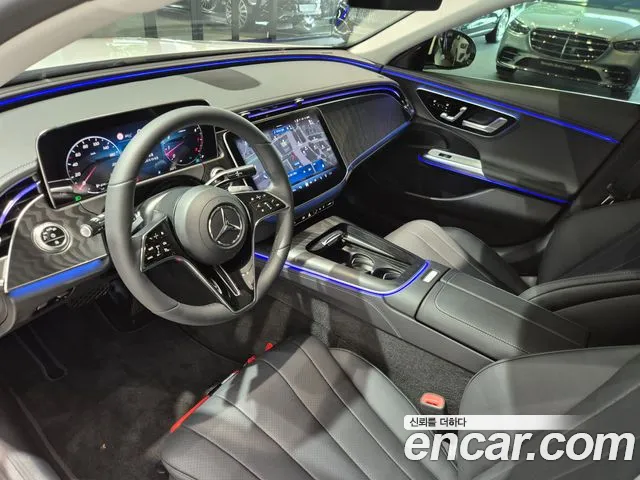Mercedes-Benz E-Class — Фото автомобиля 18