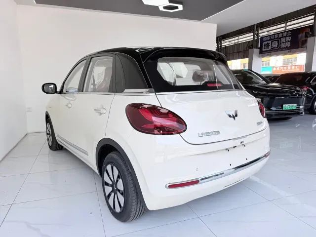 Wuling Bingo — Фото автомобиля 9